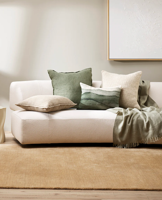 SANDRINGHAM in 7 Colours. Available in 1.6m x 2.3m, 2m x 3m, 2.5m x 3.5m & 3m x 4m