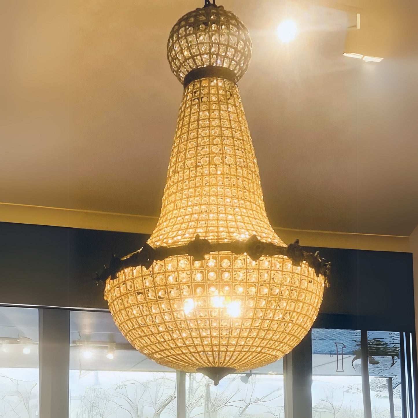 Striking Large Basket Teardrop Crystal Glass Chandelier (6 light)