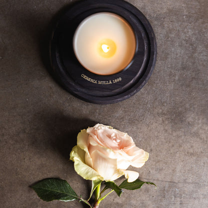 Bulgarian Rose & Oud 230g Premium Candle by Cereria Molla.