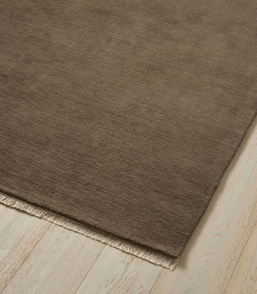 Alessandre in 6 colours. Available in 2 x 3m