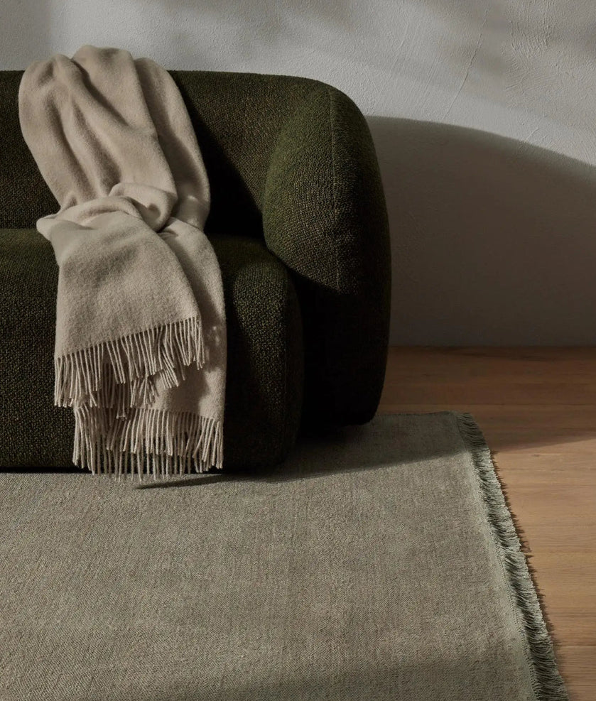Emilio rug in 5 colours. Available in 2 x 3m and 3 x 4m