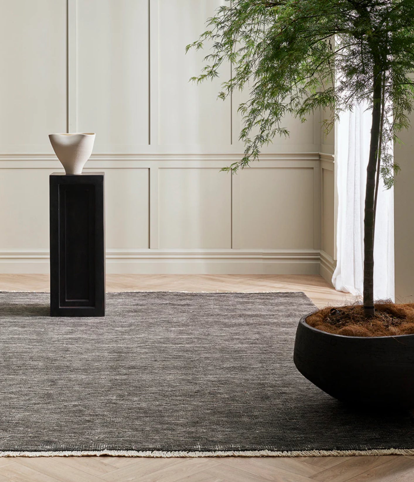 Corbett in 3 colours available in 4 sizes