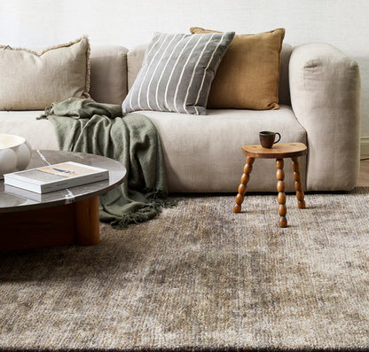 Fairbanks in 2 colours available in 4 sizes