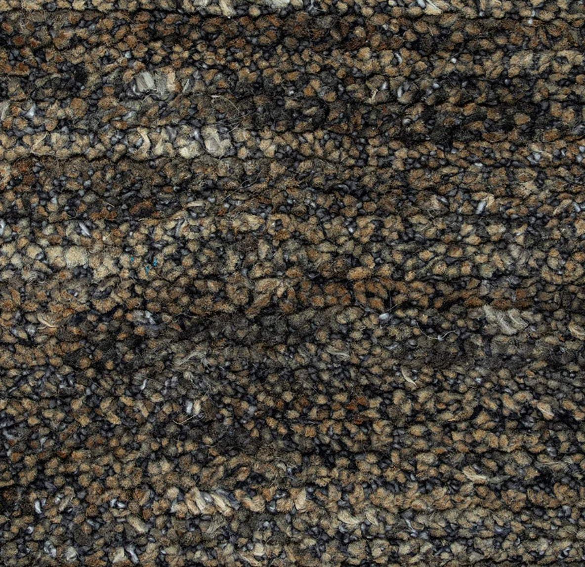 Fairbanks in 2 colours available in 4 sizes