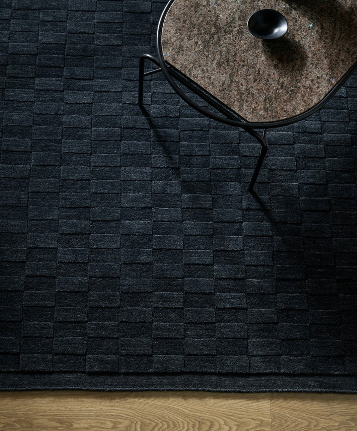Hugo in 4 colours available in 2x3m, 2.5x3.5m and 3x4m