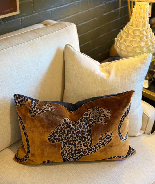 Panthera Velvet Cushion: Gold 40 x 60cm